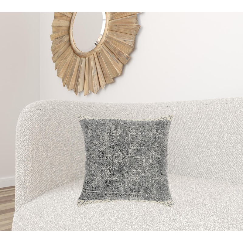HomeRoots 20" X 20" Gray And White 100% Cotton Geometric Zippered Pillow