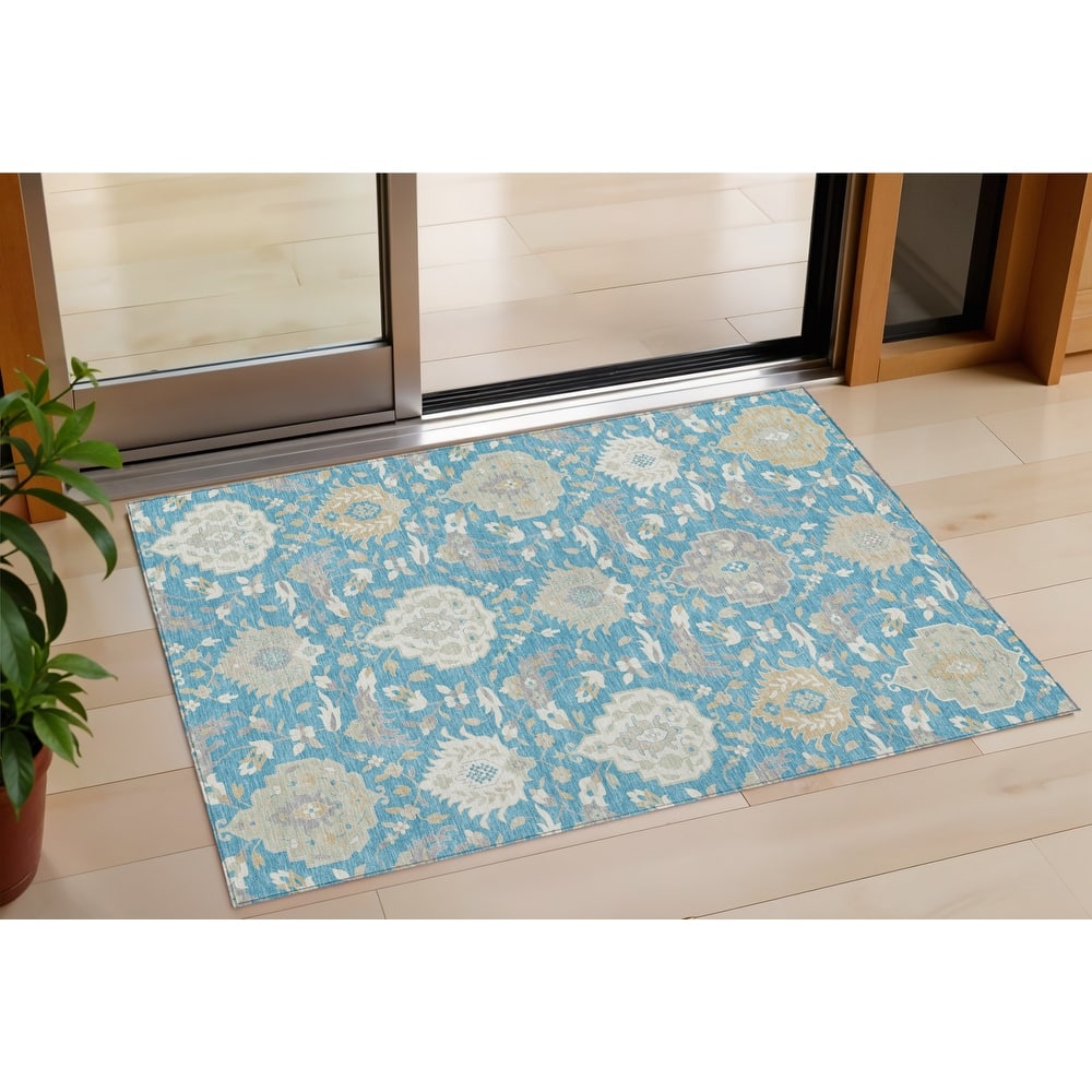 HomeRoots Damask Traditional Rectangle Outdoor Rug