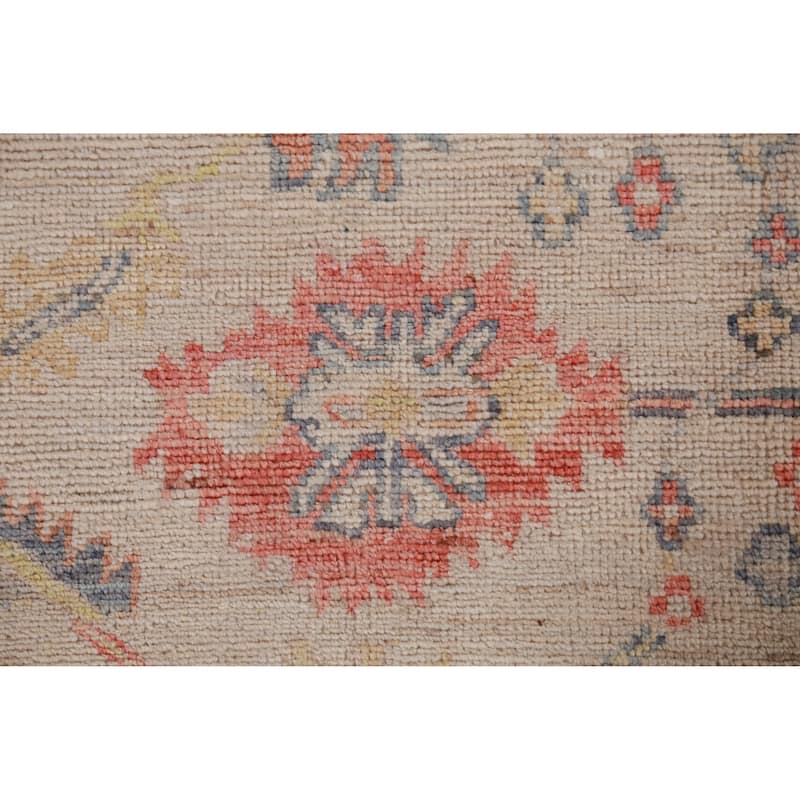 Hand Knotted Oriental 100% Wool Carpet Transitional All-Over Beige & Ivories Oushak Area Rug - 8' 9'' X 6' 0''
