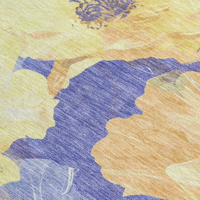 HomeRoots Floral Transitional Rectangle Outdoor Rug