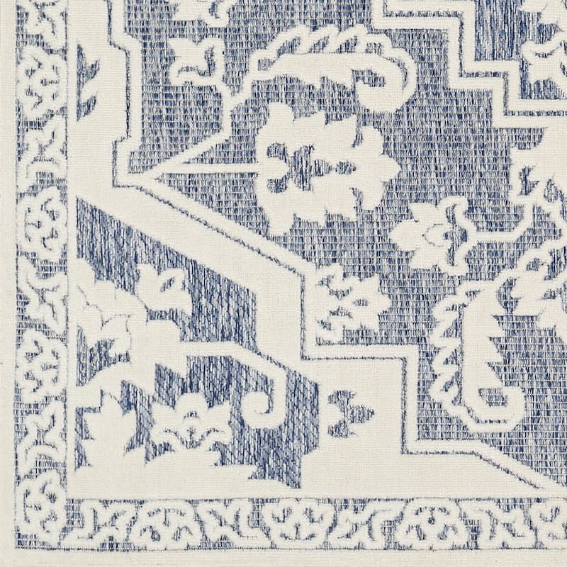 Livabliss San Diego Indoor/ Outdoor Medallion Area Rug