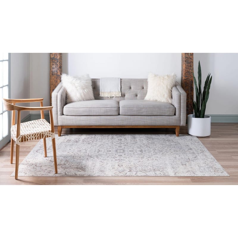 Traditional Kosmas Collection Area Rug