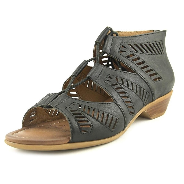 Comfortiva Riley Black Sandals
