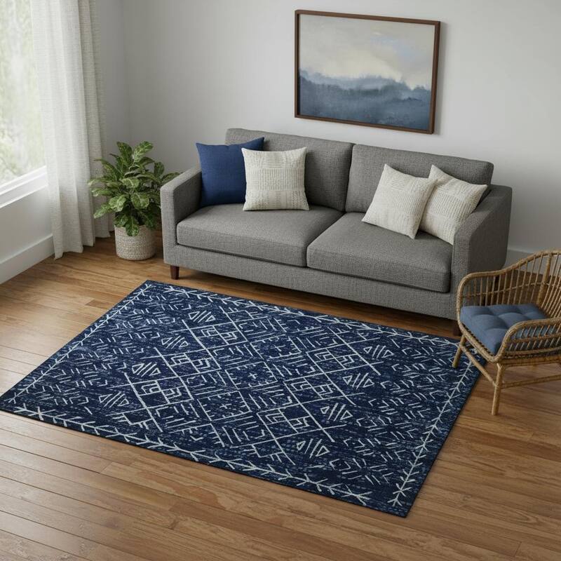 HomeRoots Abstract Geometric Casual Rectangle Area Rug - 5' X 7' - Blue/White