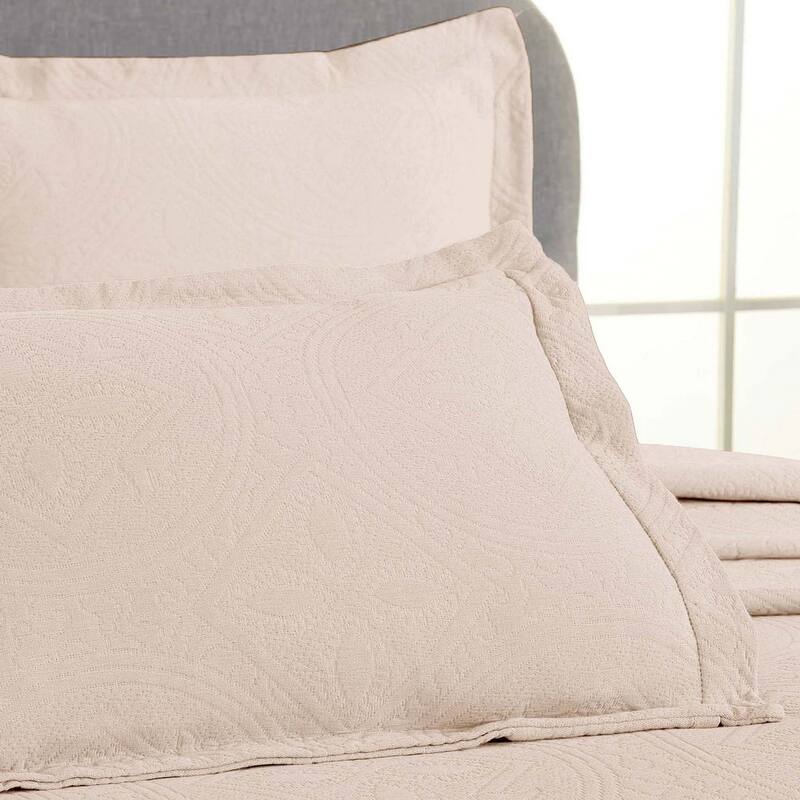Superior Celtic Circle Cotton Decorative Bedspread Set