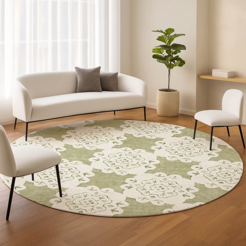 Machine Washable Indoor/ Outdoor Global Motif Chantille Rug