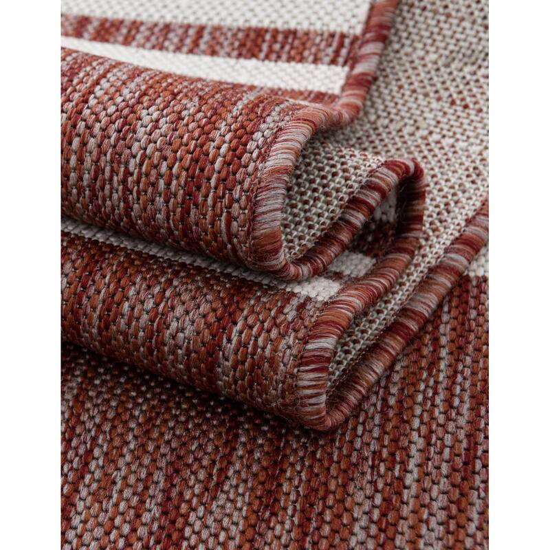 Outdoor Zrand Collection Area Rug