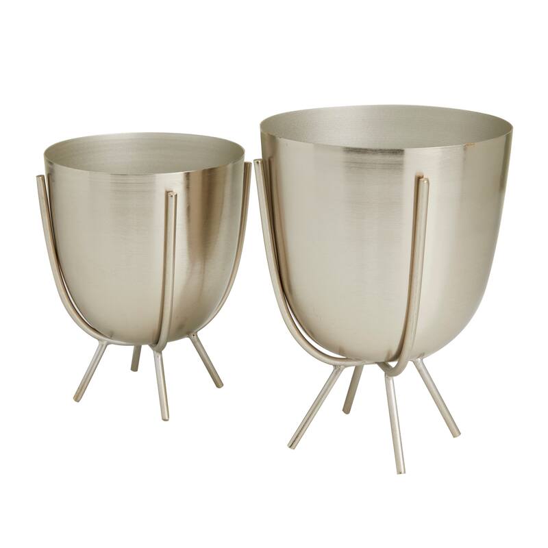 CosmoLiving by Cosmopolitan Metal Contemporary Planter (Set of 2) - S/2 7", 6"H