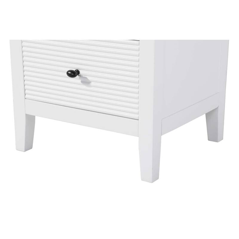 Kensington 16-28 Inch Open Shelving Bath Storage Cabinet