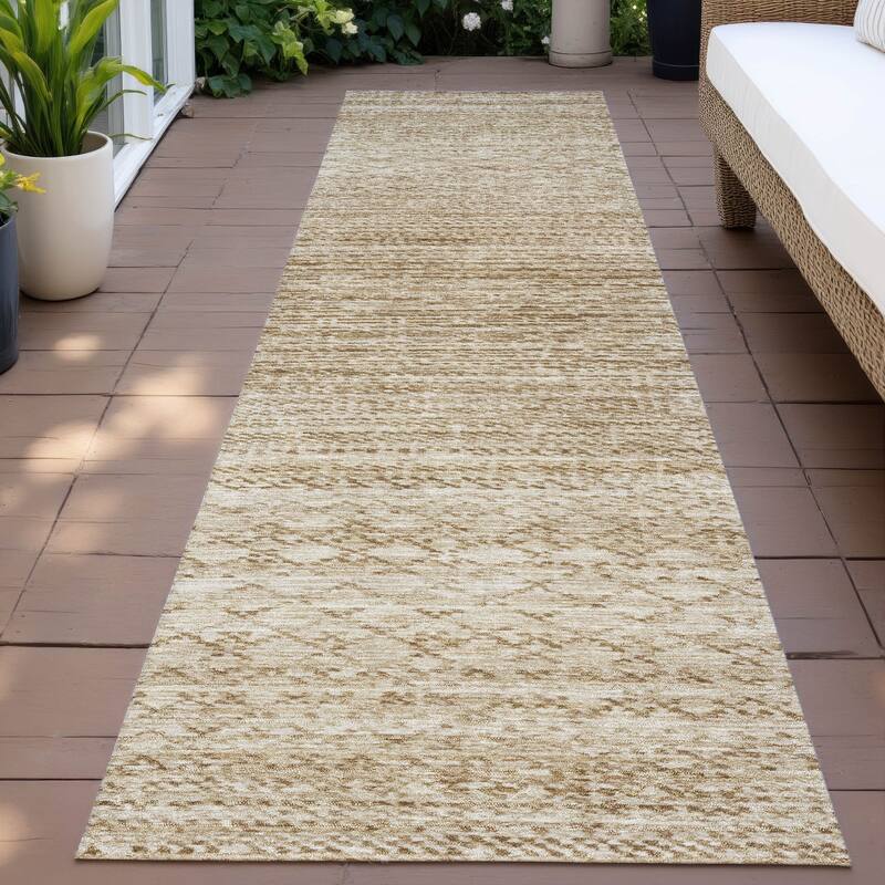 Machine Washable Indoor/Outdoor Modern Trellis Chantille Rug - Beige - 2'3" x 7'6"