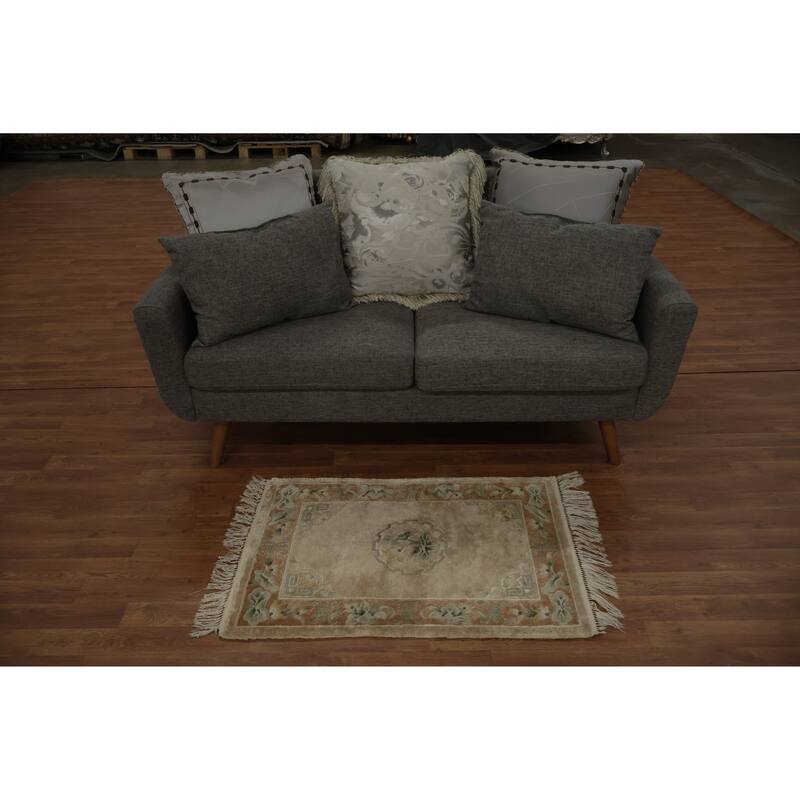 Hand Knotted Oriental 100% Silk Carpet Traditional Medallion Beige & Ivories Art Deco Area Rug - 3' 2'' X 2' 1''