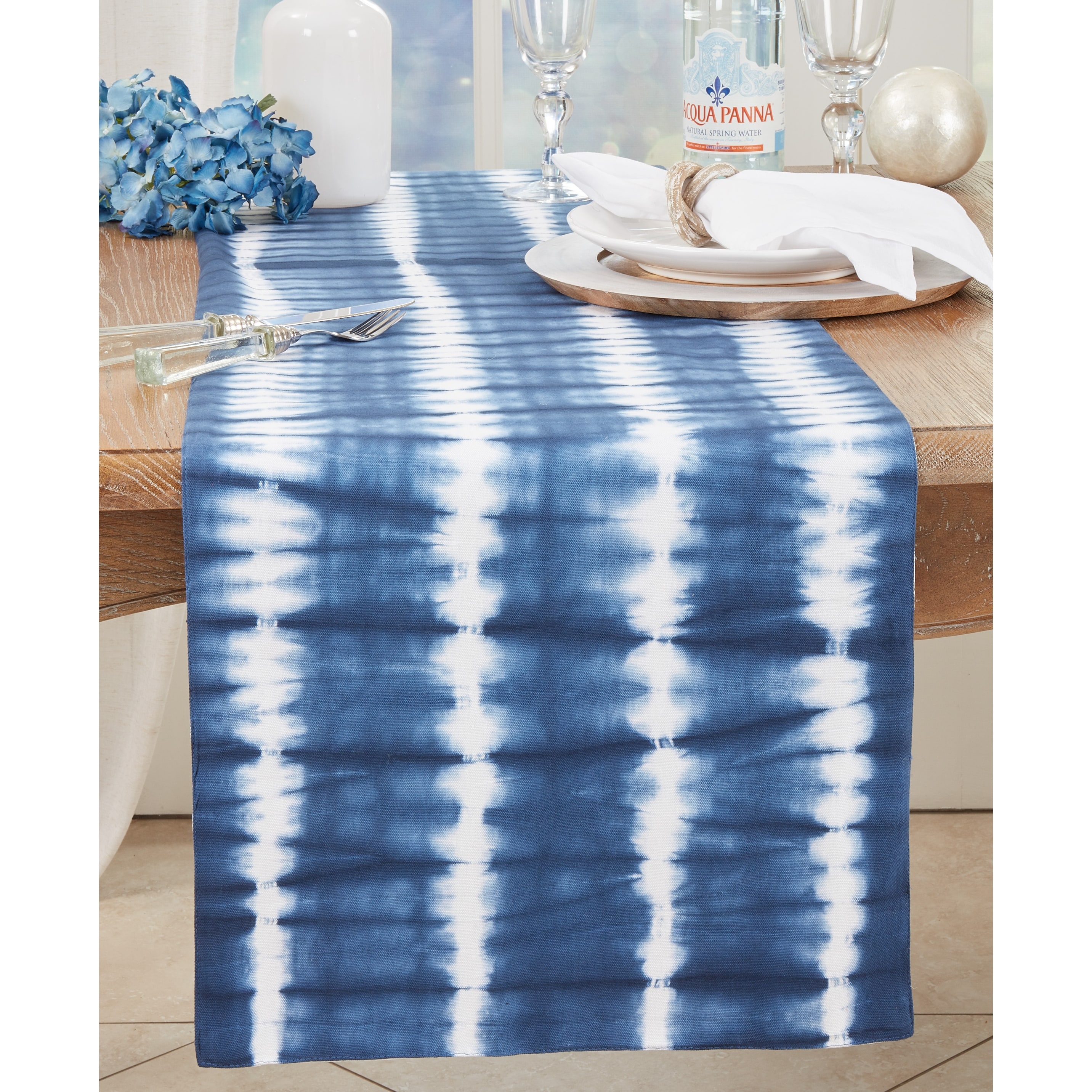 Groovy-Tie-Dye-Table-Runner-