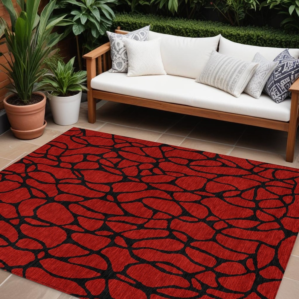 HomeRoots Geometric Transitional Rectangle Outdoor Rug