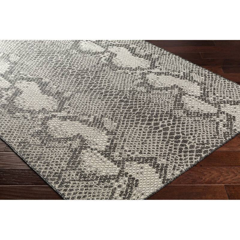 Livabliss Ravello Animal Stripes Indoor/ Outdoor Area Rug