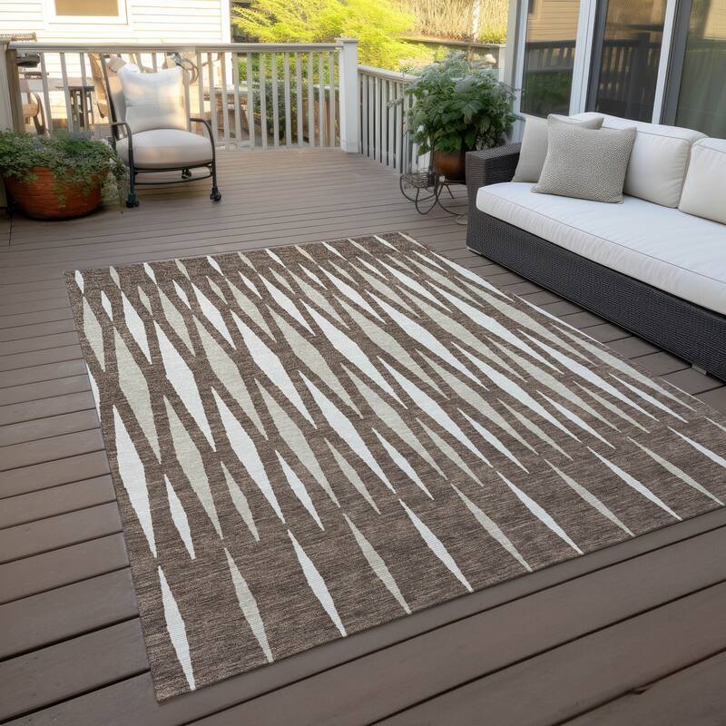Machine Washable Indoor/ Outdoor Chantille Mosaic Contemporary Rug - Brown - 8' x 10'