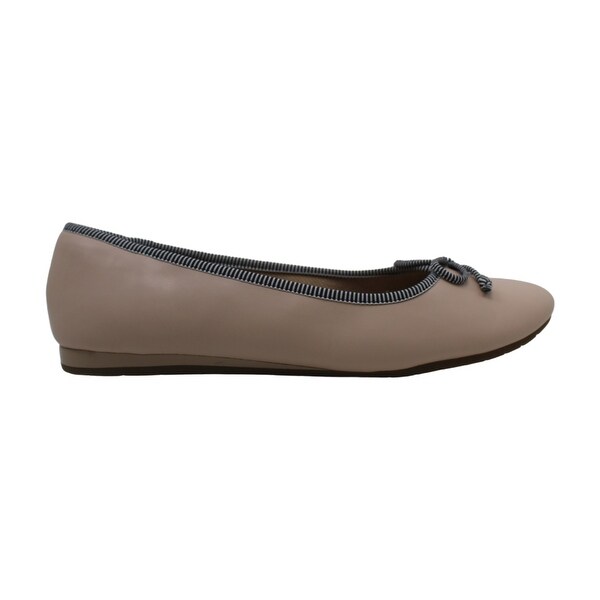 Charter club flats clearance