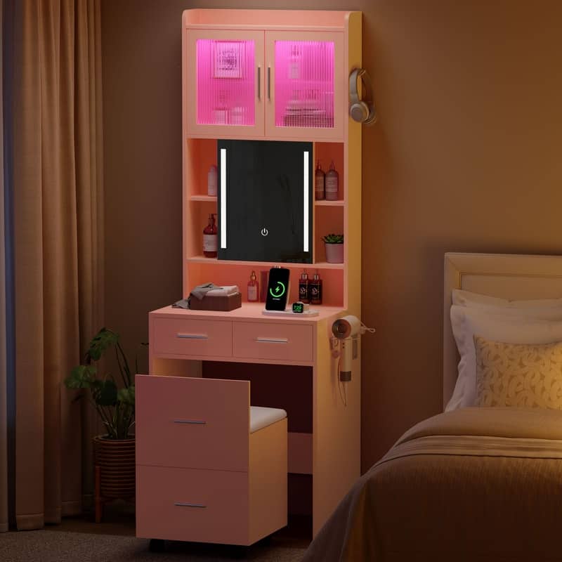 Particle Board with Textured Melamine Finish, 3-Drawer 2-Door Dressing Table Set