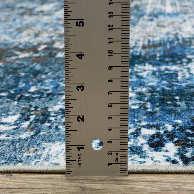 Vista Home Sunderland Icy Abstract Washable Blue/Ivory Area Rug Mat