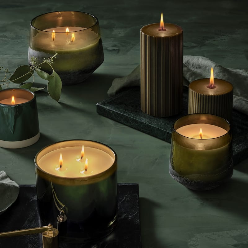 ILLUME Noble Holiday Balsam & Cedar Candle