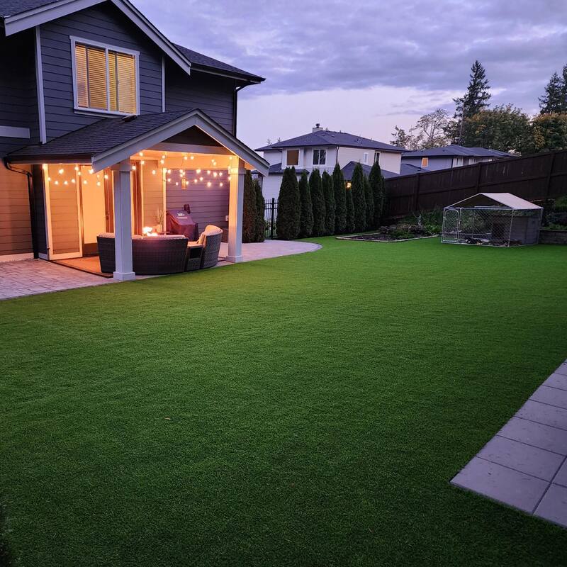 ALEKO Artificial Synthetic Landscape Fake 5 x 15 ft Grass Lawn Carpet Mat Turf - 5 x 15 ft