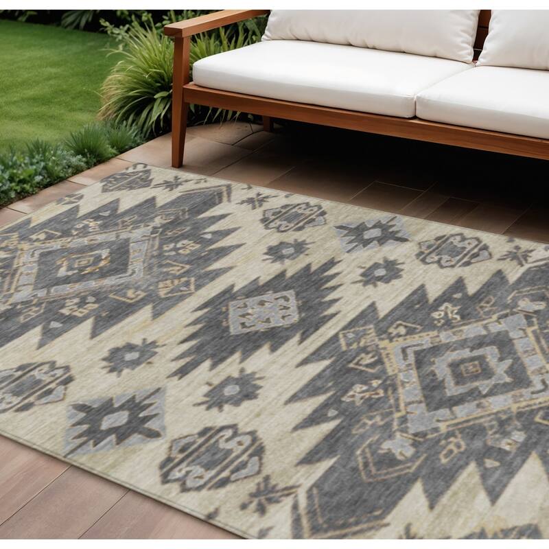 HomeRoots Tribal Transitional Rectangle Outdoor Rug - 9' X 12'
