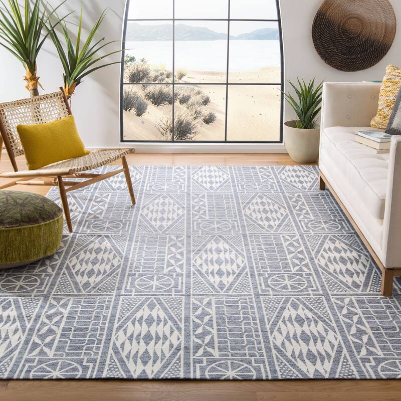 SAFAVIEH Handmade Marbella Hajo Modern Polyester Rug - 6' x 9' - Blue/Ivory
