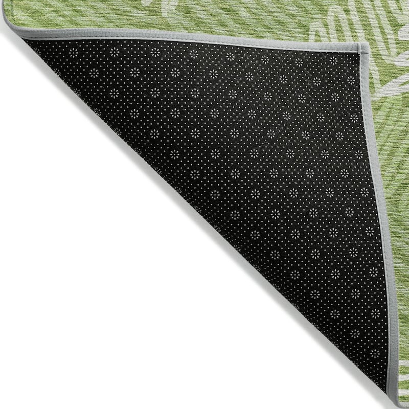 HomeRoots Floral Transitional Rectangle Outdoor Rug