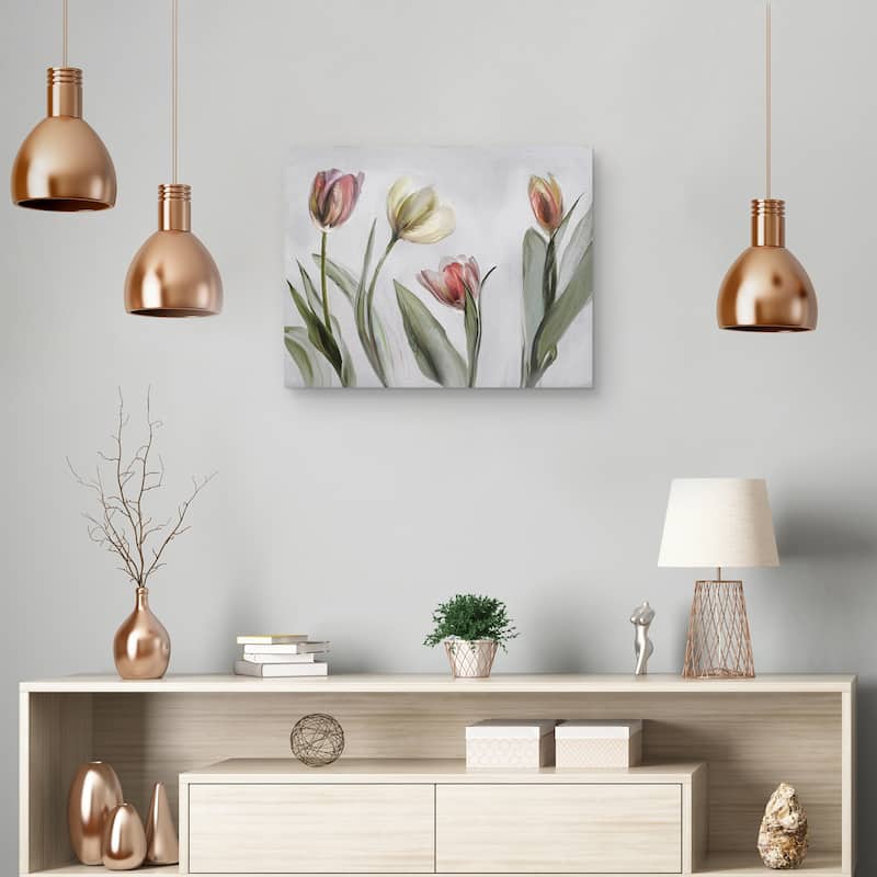 Tulipani by Studio Arts Canvas Art Print
