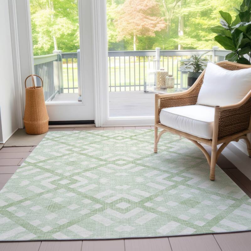 Machine Washable Indoor/ Outdoor Chantille Trellis Modern Rug
