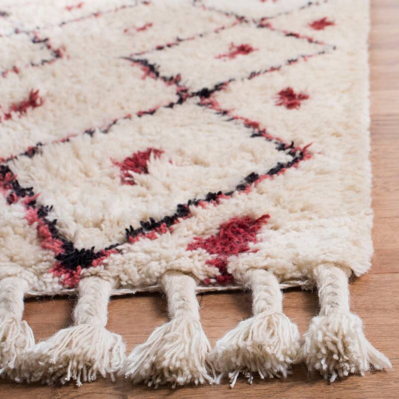SAFAVIEH Handmade Casablanca Shag Ieteke Tribal Moroccan Wool Rug