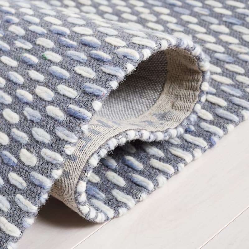 SAFAVIEH Marbella Imcke Wool Rug