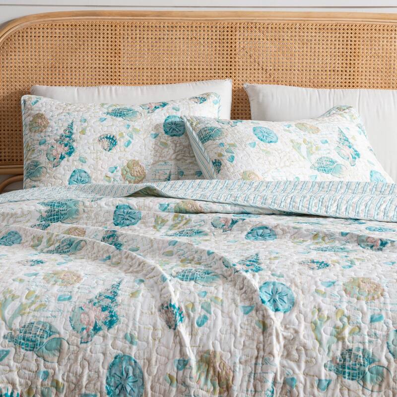 Linery & Co. Coastal Microfiber Quilt Set With Shams.