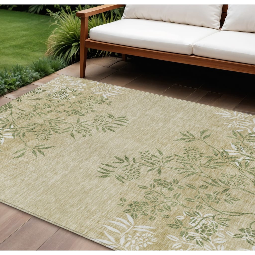 HomeRoots Floral Transitional Rectangle Outdoor Rug