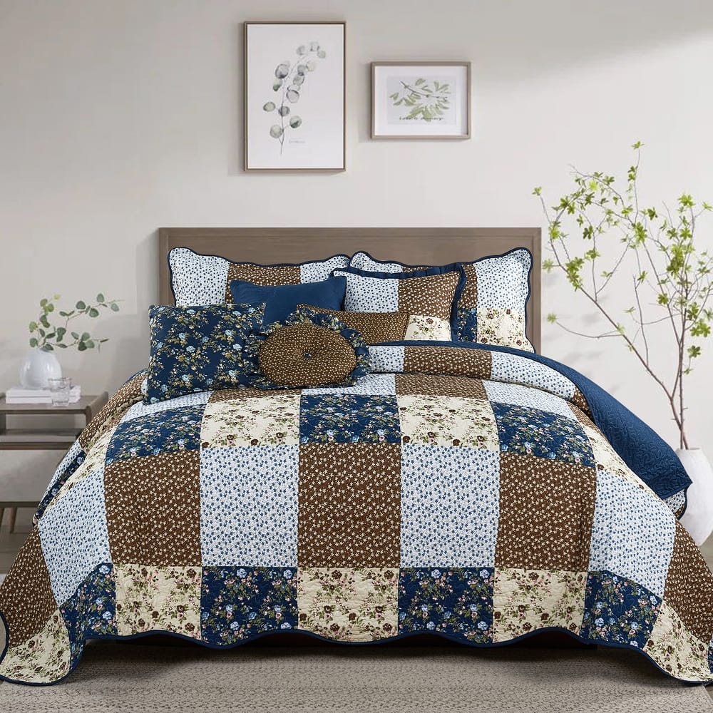 Serenta 8 Piece Quilted Patchwork Bedspread Set