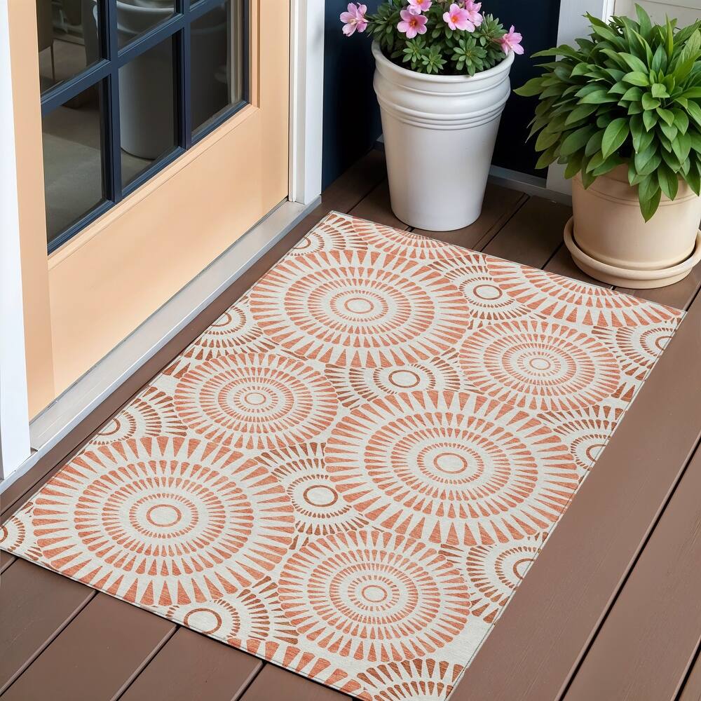 HomeRoots Geometric Transitional Rectangle Outdoor Rug