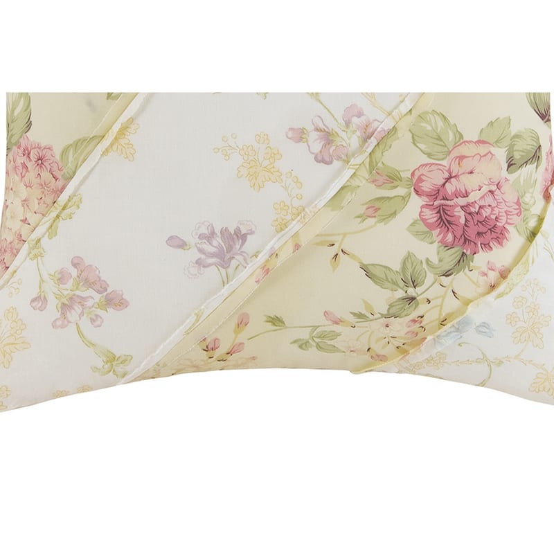 18" x 18" Norah Quilted Throw Pillow