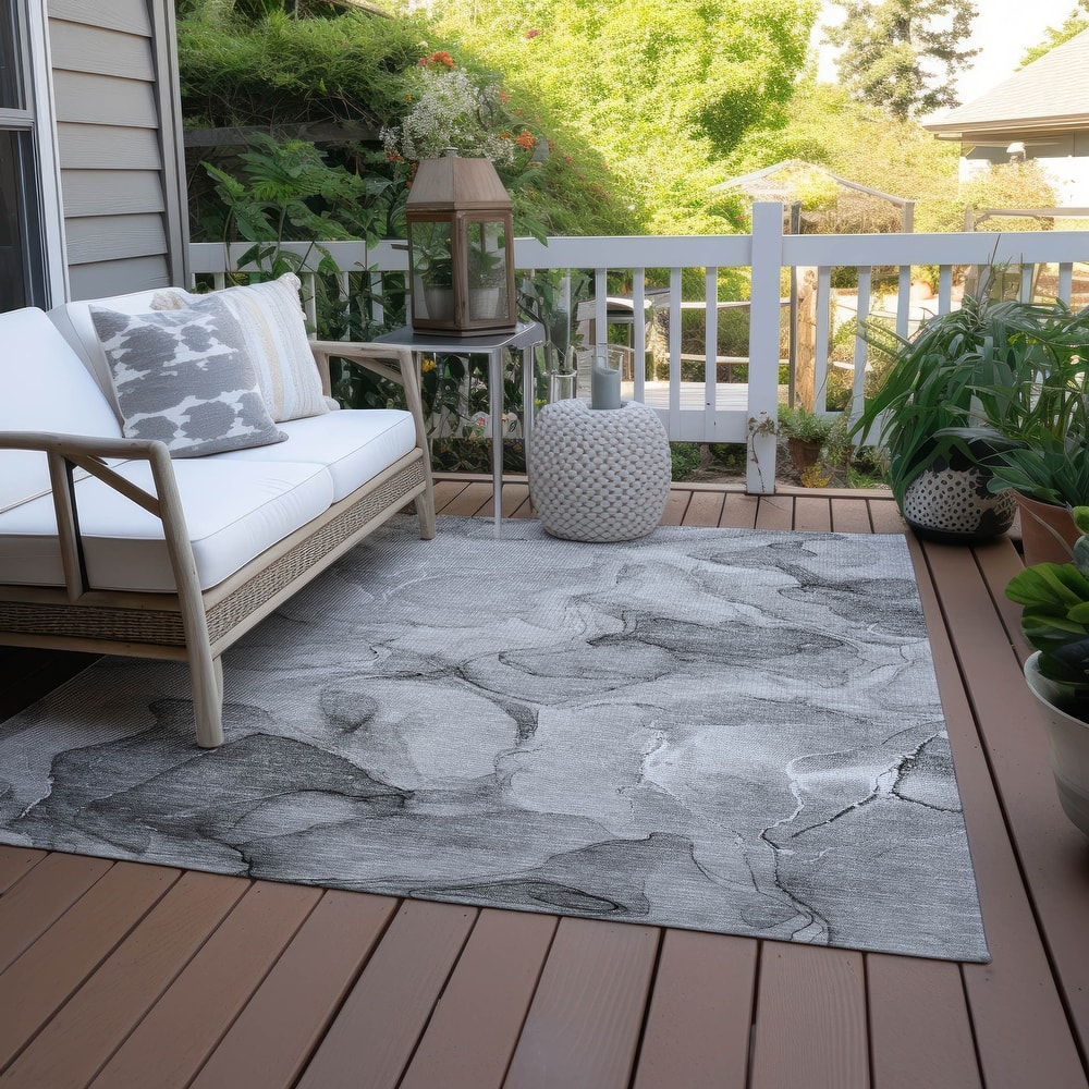 Machine Washable Indoor/ Outdoor Chantille Watercolor Gray Rug