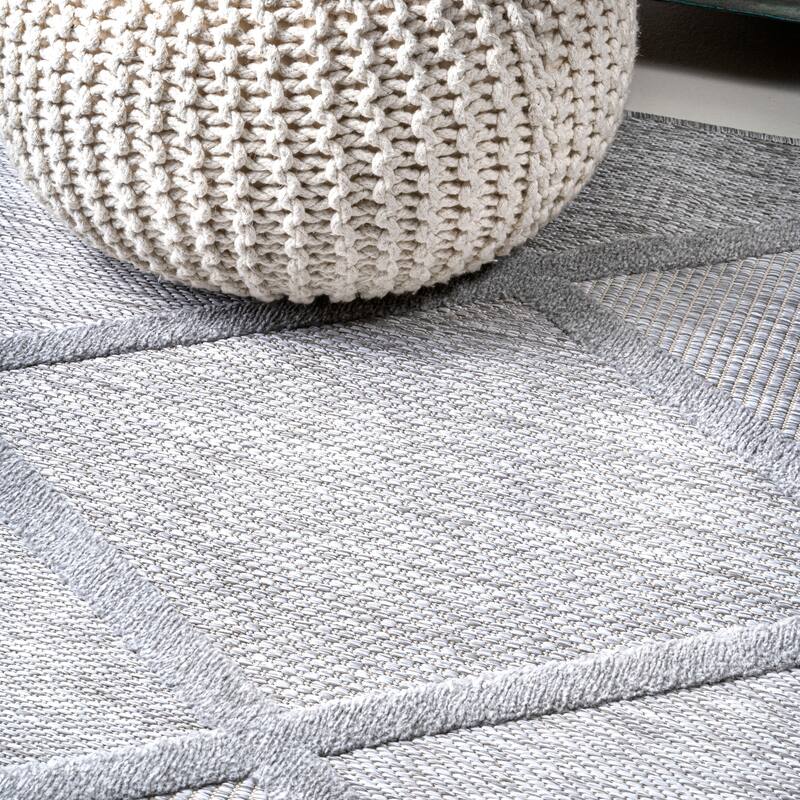 JONATHAN Y Talaia Diamond Trellis Indoor/Outdoor Area Rug
