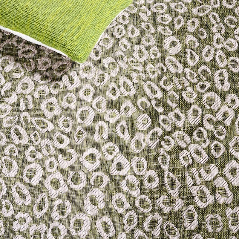 SAFAVIEH Courtyard Emira Indoor/ Outdoor Rug