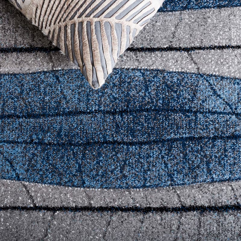 SAFAVIEH Hollywood Josefine Mid-Century Modern Abstract Rug