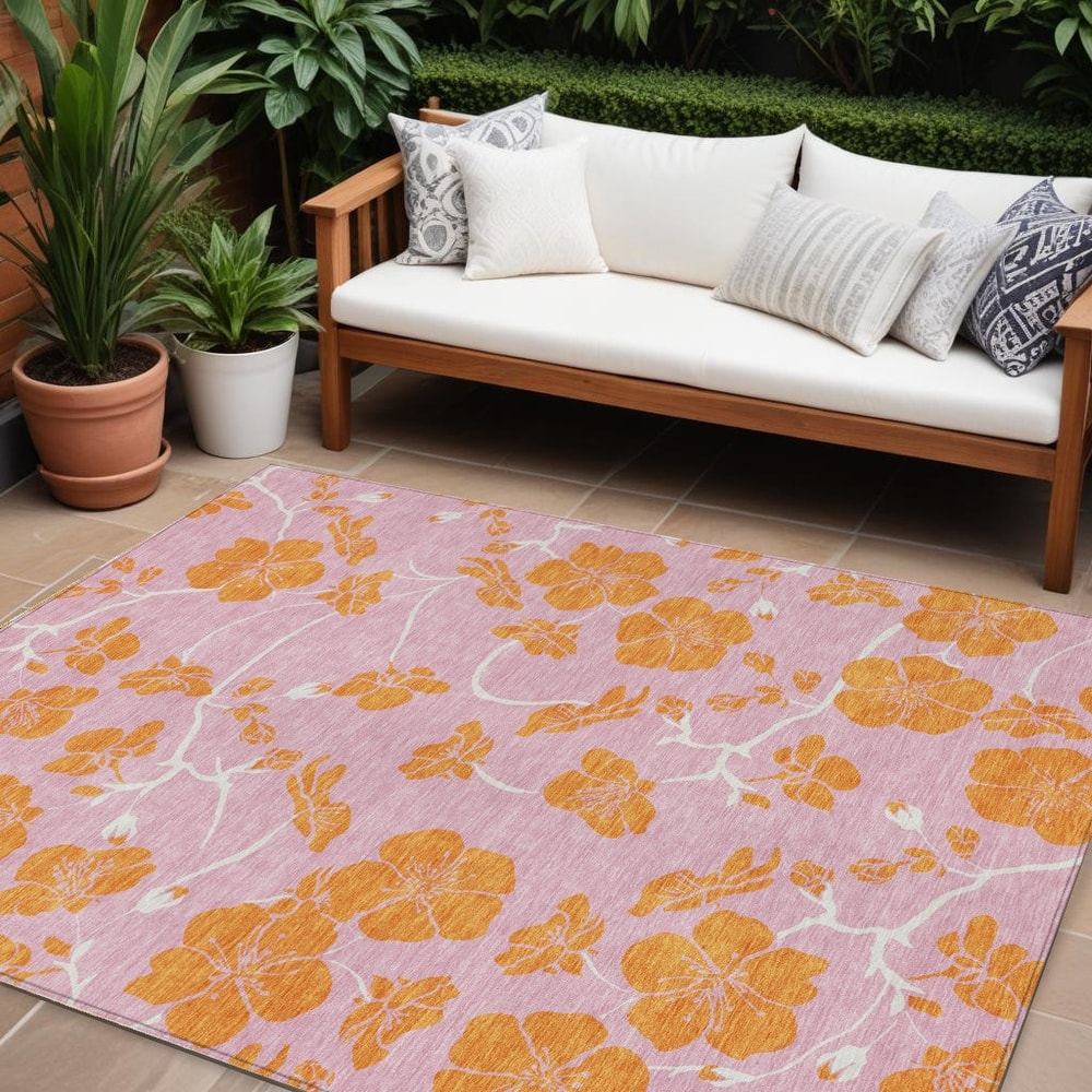 HomeRoots Floral Transitional Rectangle Outdoor Rug