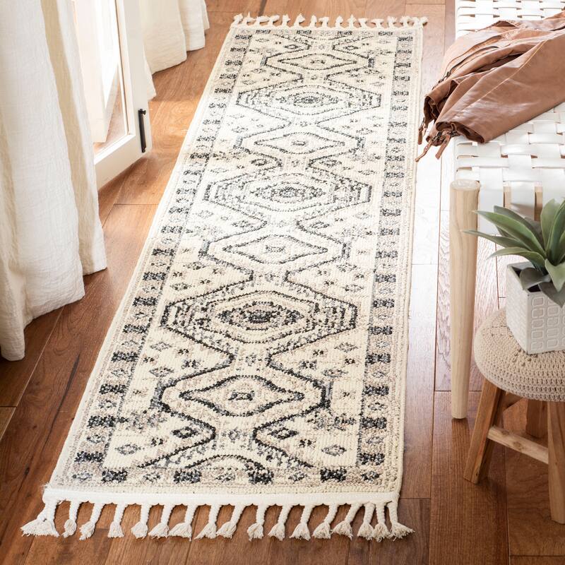 SAFAVIEH Marrakech Bernita Moroccan Boho Tribal Rug - 2' x 8' Runner - Ivory/Grey