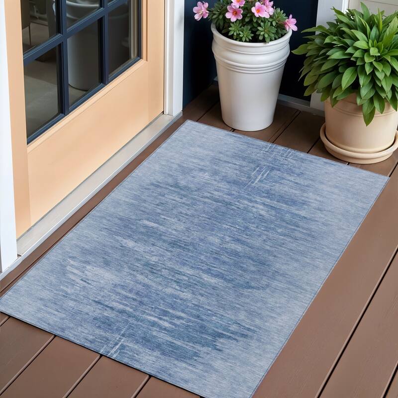 HomeRoots Abstract Transitional Rectangle Outdoor Rug - 3' x 5'
