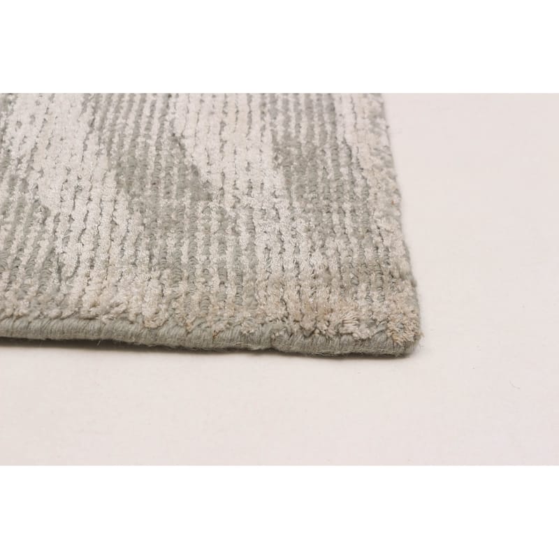 ECARPETGALLERY Hand-knotted Tangier Light Grey Viscose, Wool Rug - 4'10 x 7'11
