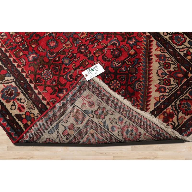 Hand Knotted Heriz Red Floral Wool Traditional Oriental Area Rug - 3' 6'' x 7' 4''