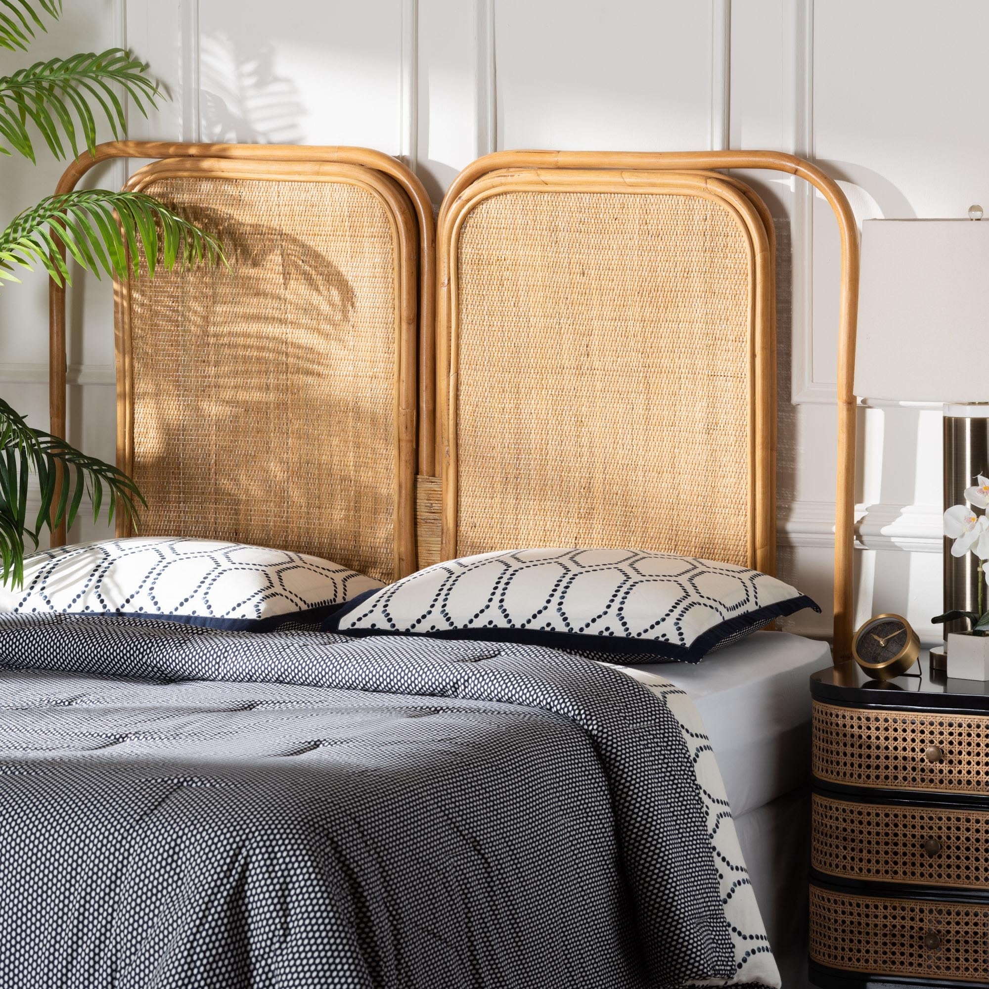 Stand alone deals queen headboard