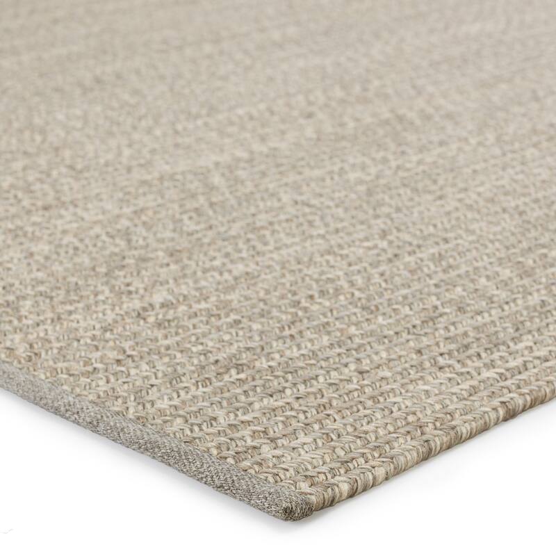 Gravis Indoor/ Outdoor Solid Area Rug