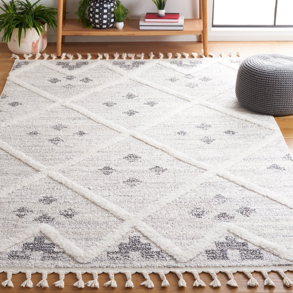 SAFAVIEH Moroccan Tassel Shag Lennie Trellis 2-inch Thick Rug