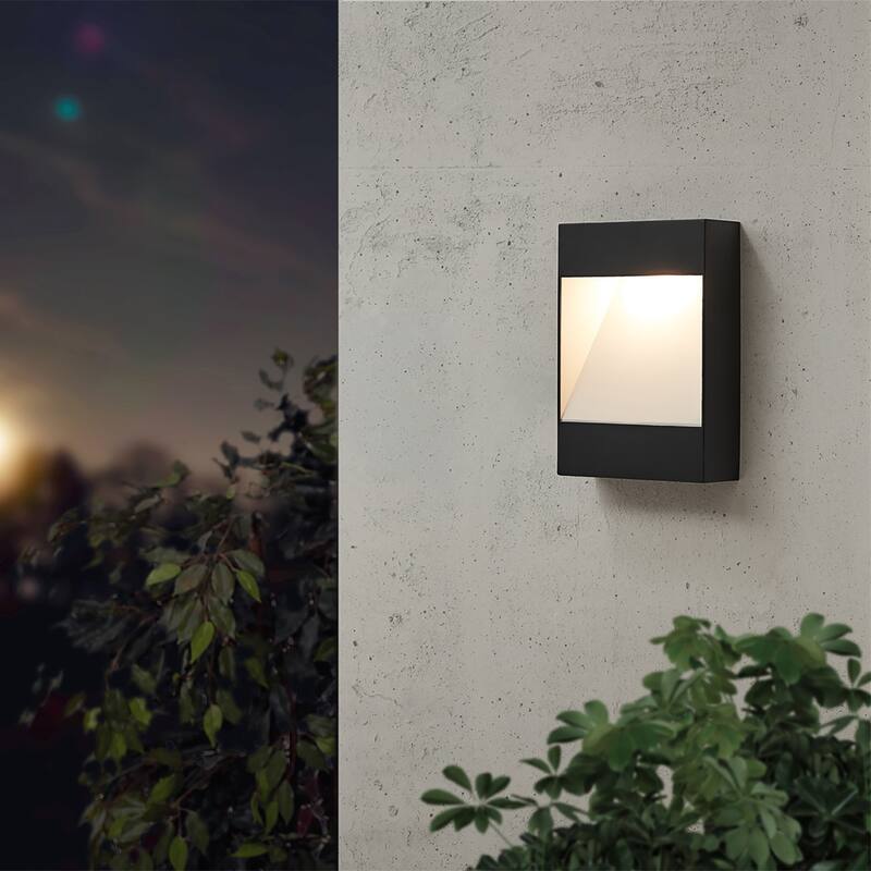 Manfria Outdoor Wall Light - Black & White
