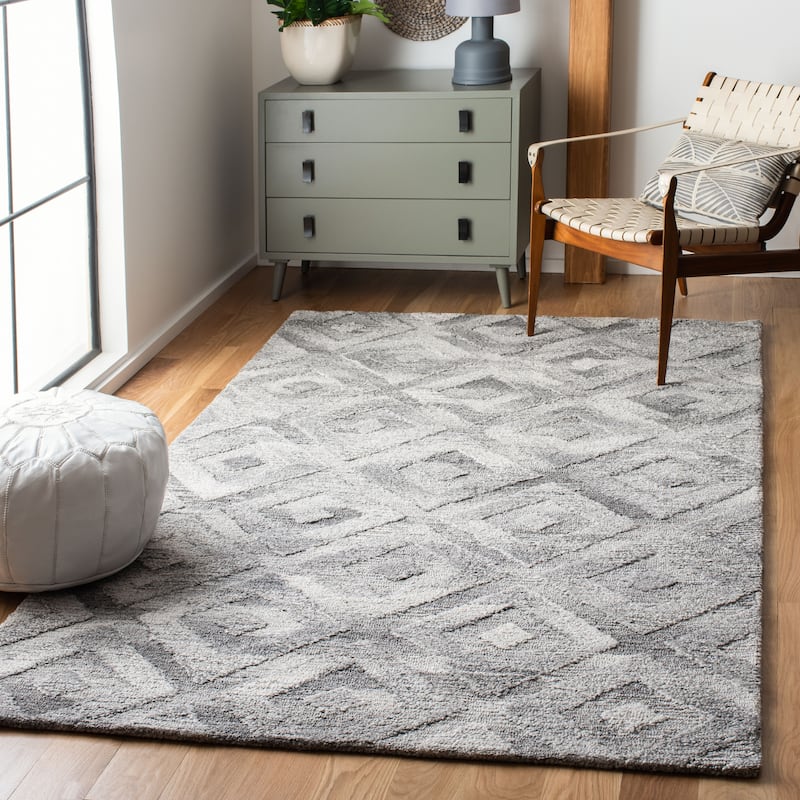 SAFAVIEH Handmade Abstract Arabelle Modern Geometric Wool Rug